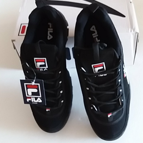 Fila Men's Disruptor II Casual Athletic Sneakers - Picture 11 of 15